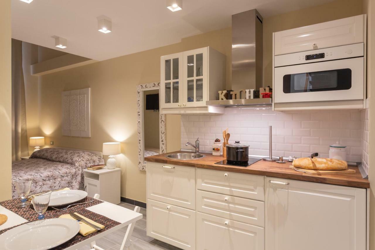 Hotel Le stanze di Carla! Con cucina e bagno privato Firenze Esterno foto